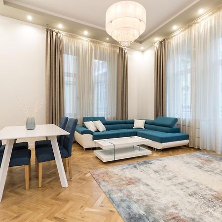 City Center Grand Luxury W 2Br/2Bt Budapest Ngoại thất bức ảnh