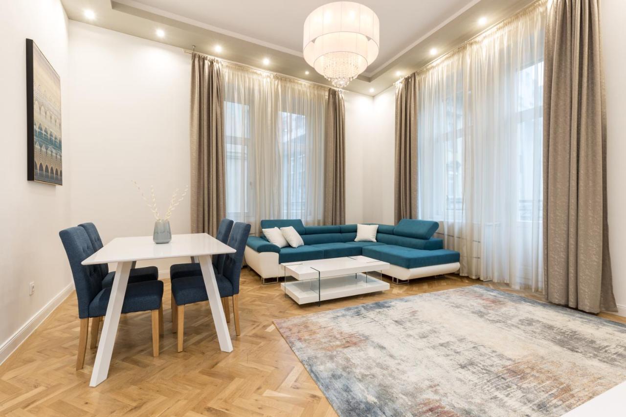 City Center Grand Luxury W 2Br/2Bt Budapest Ngoại thất bức ảnh