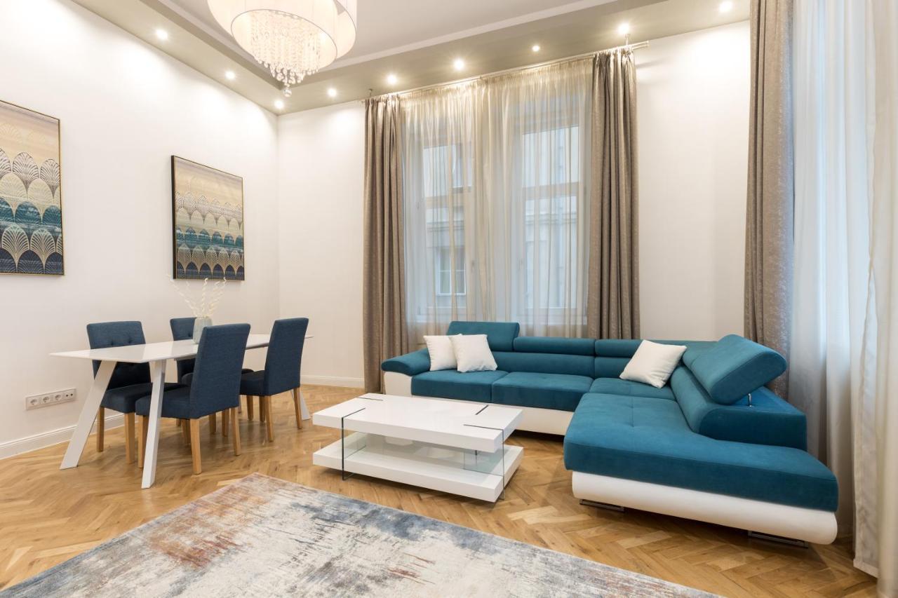 City Center Grand Luxury W 2Br/2Bt Budapest Ngoại thất bức ảnh