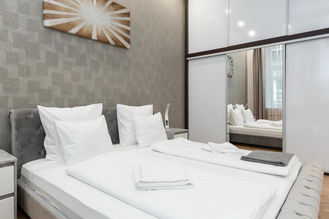 City Center Grand Luxury W 2Br/2Bt Budapest Ngoại thất bức ảnh